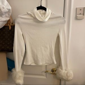 Verge Girl white long sleeve